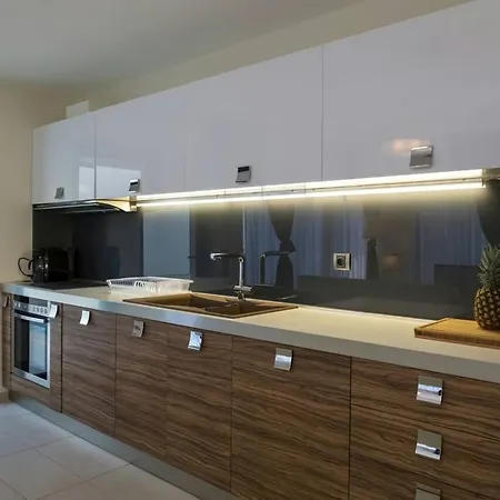 Saronida Luxury Sea Side 6persons 120m Villa