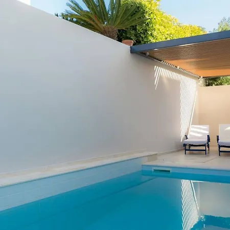 Saronida Luxury Sea Side 6persons 120m Villa *