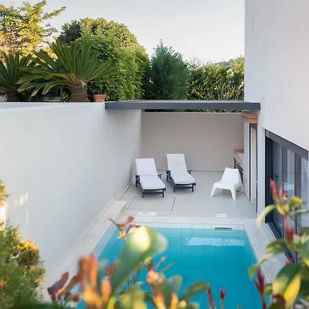 Villa Saronida Luxury Sea Side 6persons 120m Vári